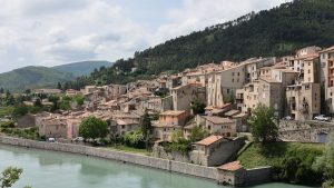 Citadelle de Sisteron dominant la vallée de la Durance